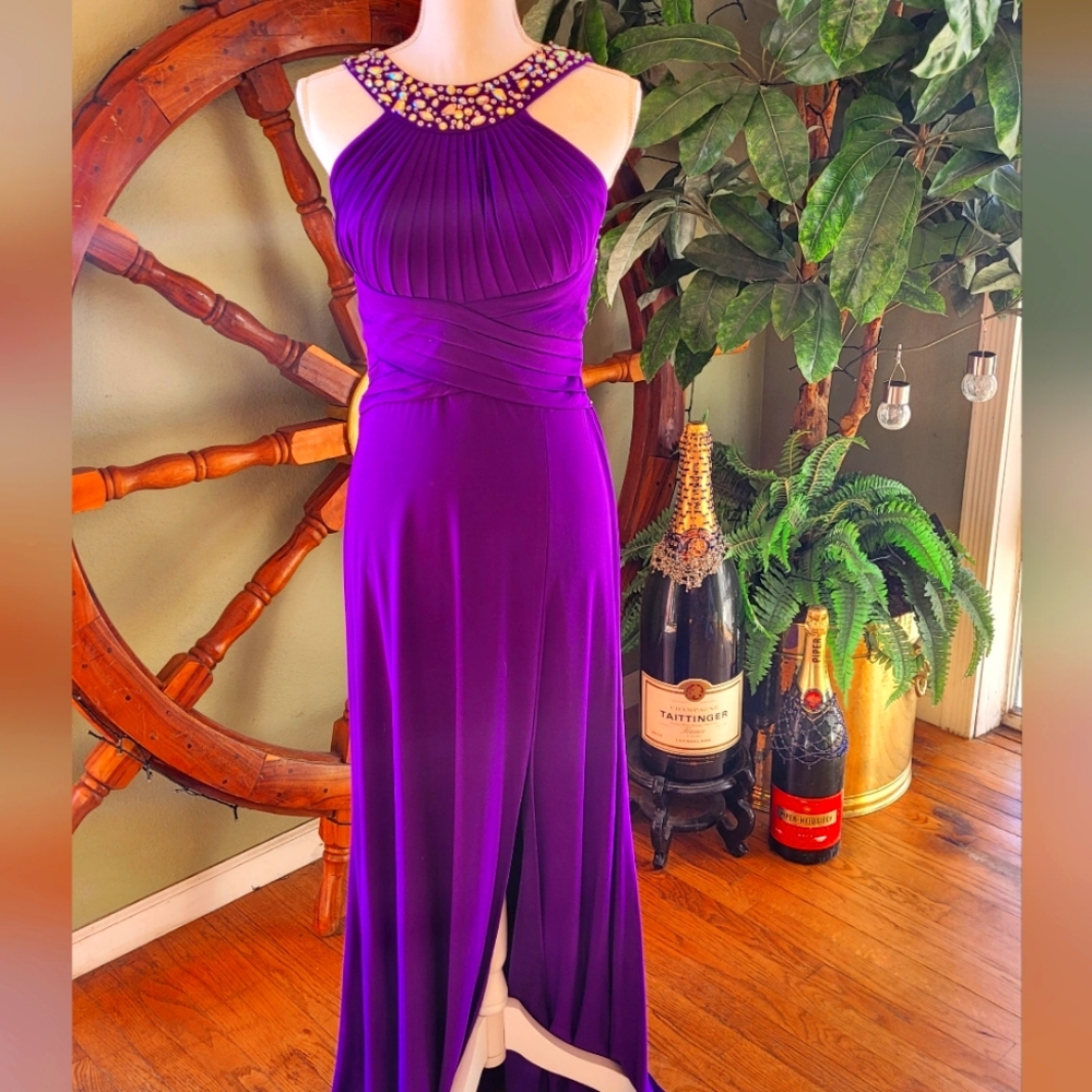 Morgan & Co Purple Prom Dress